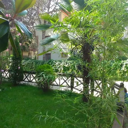 Apartment Pine Beach Golem (Tirana)